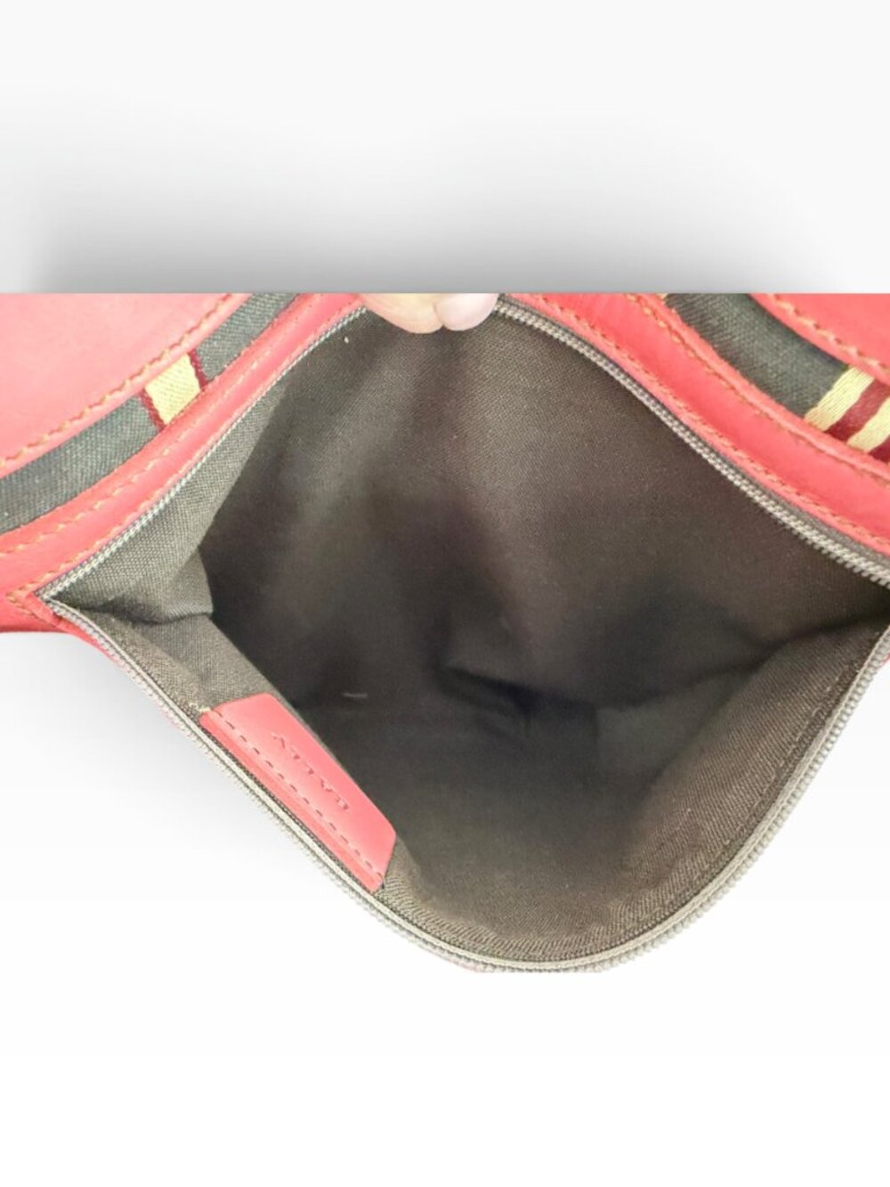 Bally Ciffra Coral Pink Leather Shoulder Bag Lock Key Clochette Made in Italy - Picture 12 of 14
